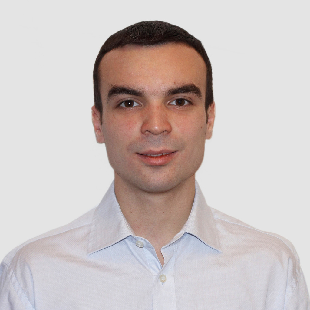 Григорий Колесников 